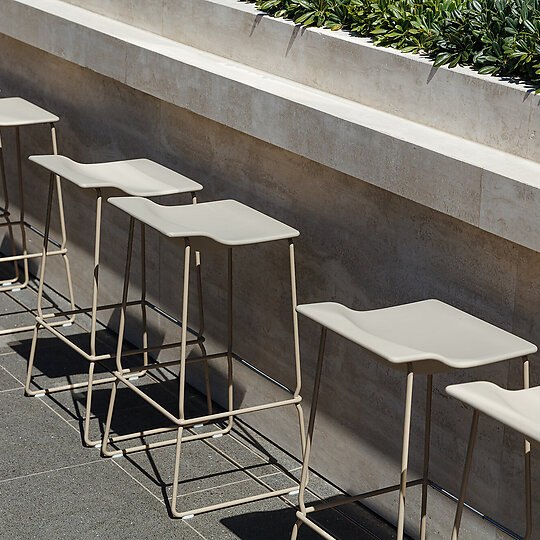 Sol Bar & Restaurant by Genesin Studio in collaboration with Walter