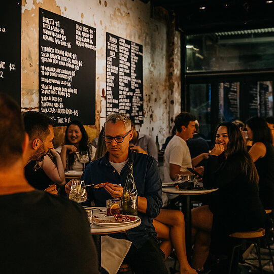 Interior photograph of Paski Vineria Popolare by Nikki To