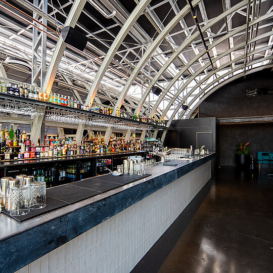 Interior photograph of Stratton Bar & KItchen by The Pixel Factory